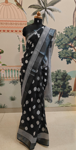 Hexagonal Print Jute Saree