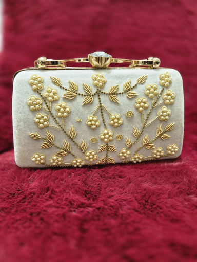 Elara Blossom Clutch